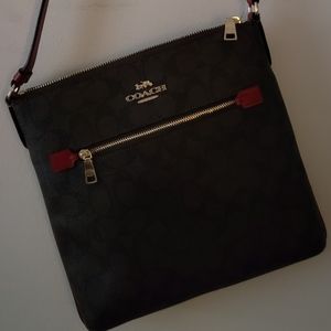 Coach crossbody red/brown purse